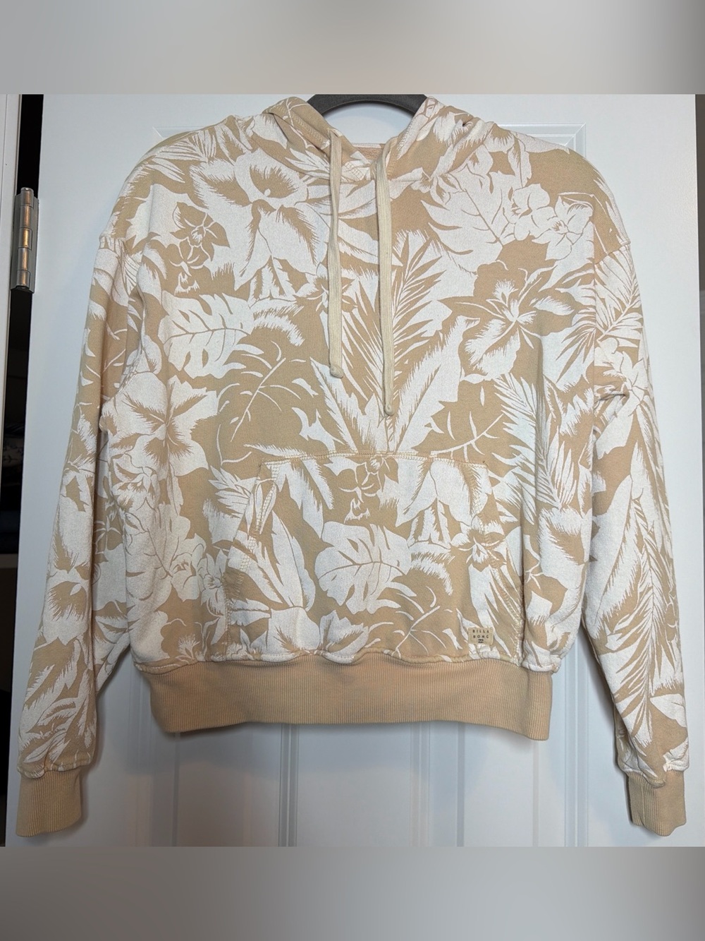 Billabong Beige and White Floral Pullover Hoodie